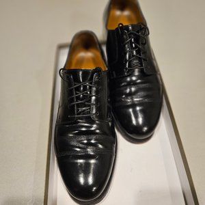Mens dress shoes